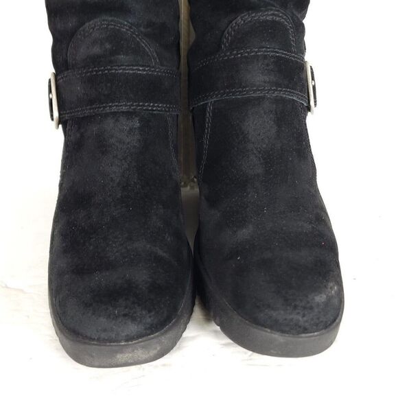 UGG Women's Gisselle US 7 Black Suede Zip Up Wedge Heel Ankle Boot 5593 - Picture 4 of 12